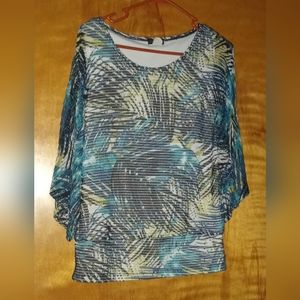 Women's Cocomo Multicolored Short-Sleeve Banded Bottom Top Large